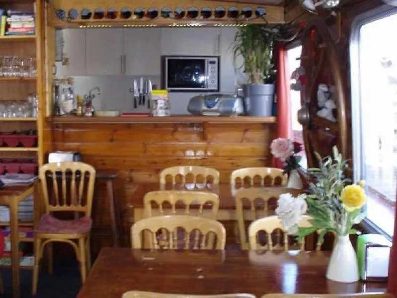 Intersail Hostel - Avontuur Amsterdam